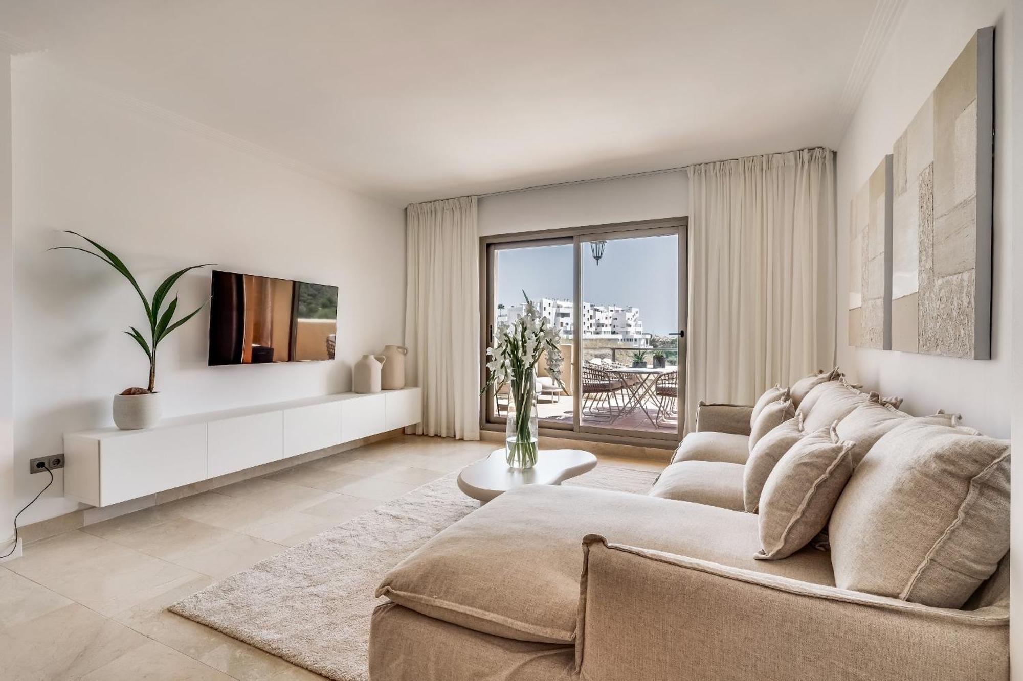 La Resina Sea View Brand New *